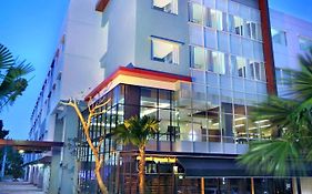 Hotel Neo Candi Simpang Lima - Semarang by ASTON